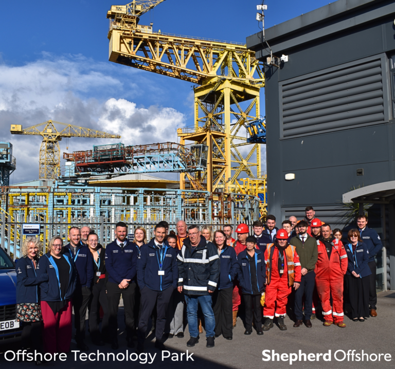 CRANE OPERATOR ALAN FAWCETT RETIRES AFTER NEARLY 30 YEARS AT SHEPHERD OFFSHORE